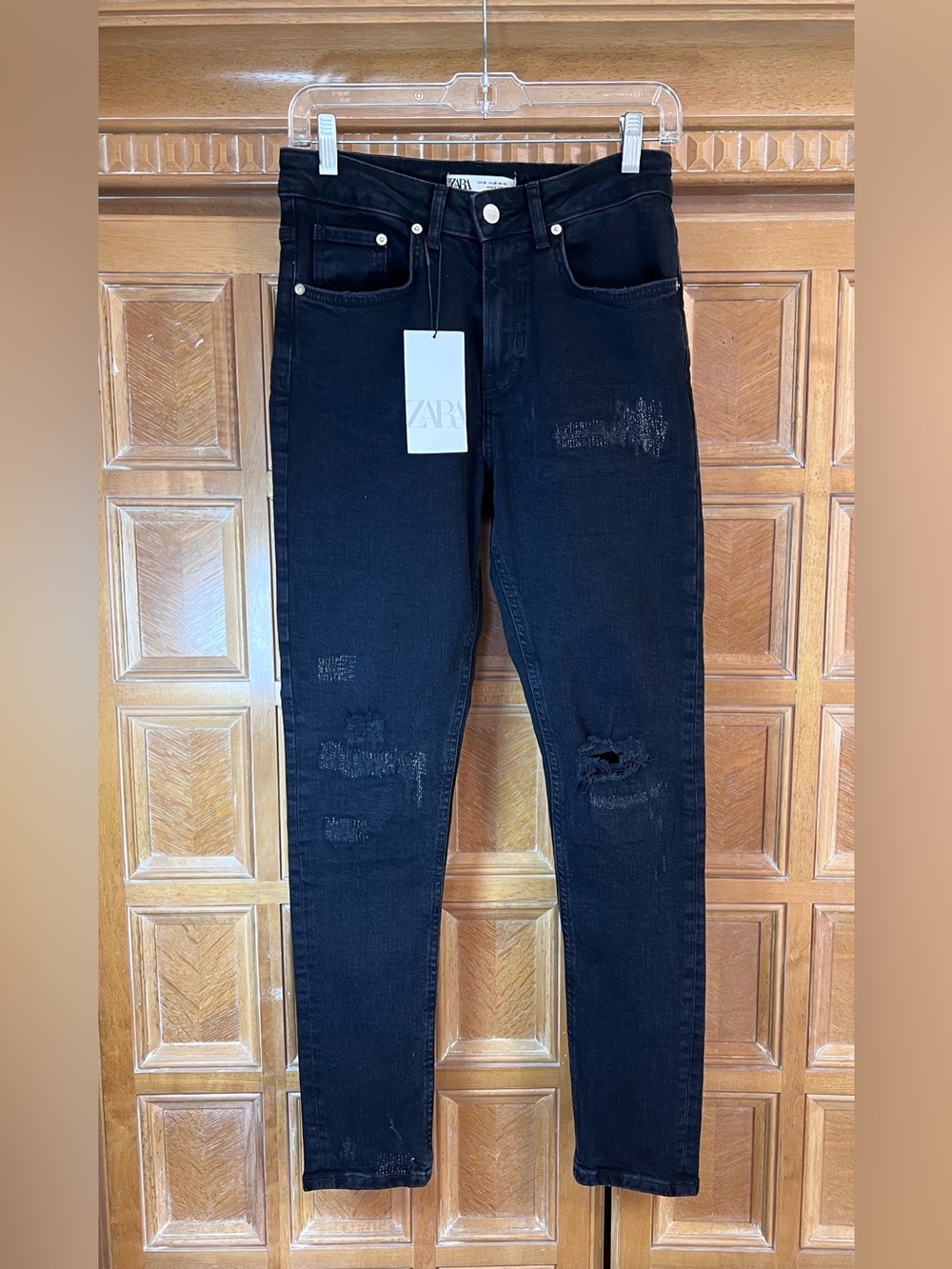 Zara Women’s Black Distressed Skinny Jeans Size 30x29 NWT Stretch Denim